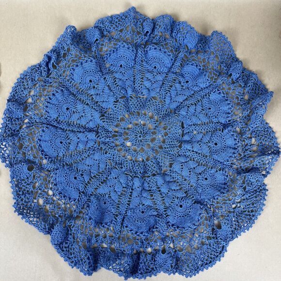 Vintage Ruffled Doily White & Ivory Set Of 6 13”/5.5”‎ - Picture 2 of 11